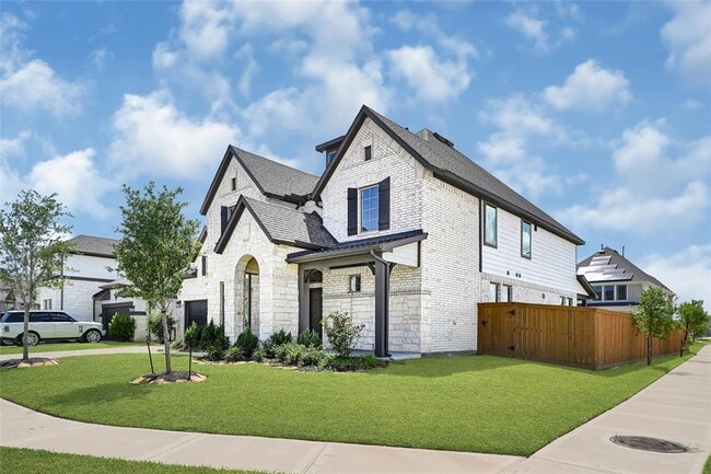 Building Photo - 8535 Oceanmist Cv Dr