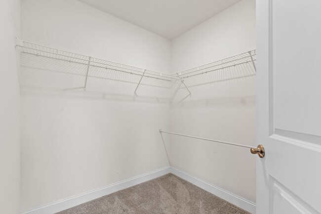 Building Photo - Spacious 3-Bedroom Townhome in Durham!