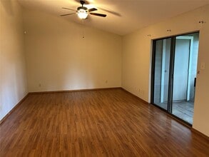 Building Photo - 14911 Wunderlich Dr
