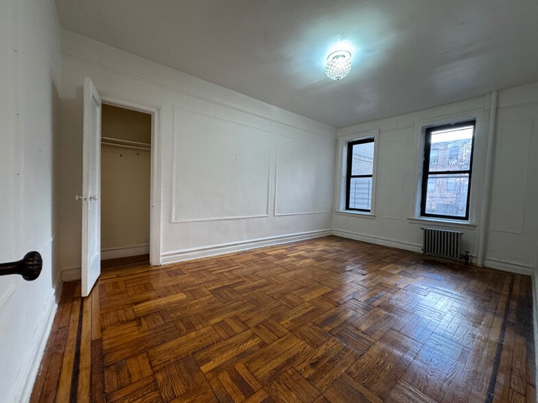 Building Photo - 377 Montgomery St