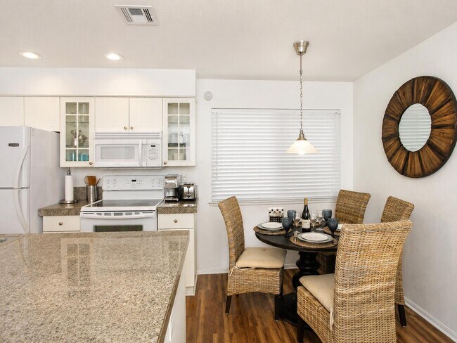 Building Photo - 72682 Bursera Way