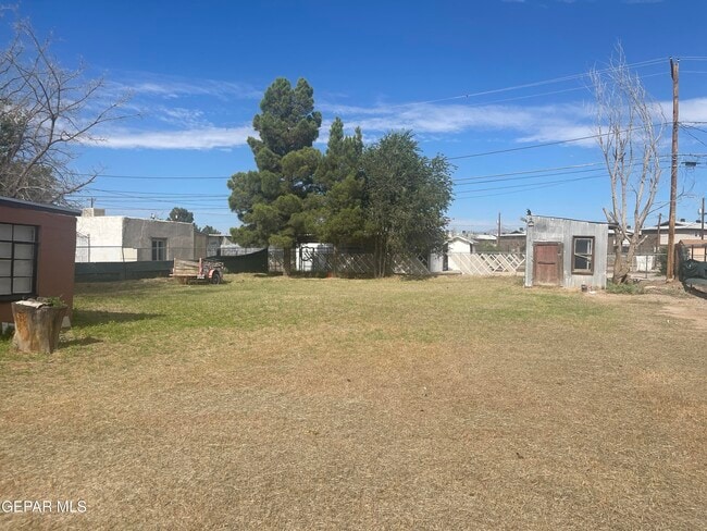 Building Photo - 7817 West Dr