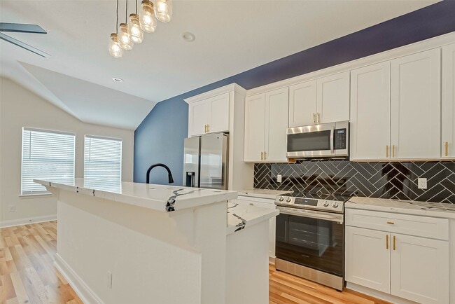 Building Photo - 7339 Krueger Rd