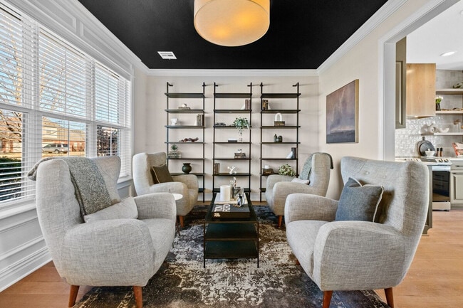 Building Photo - 6508 Stone Lake Dr