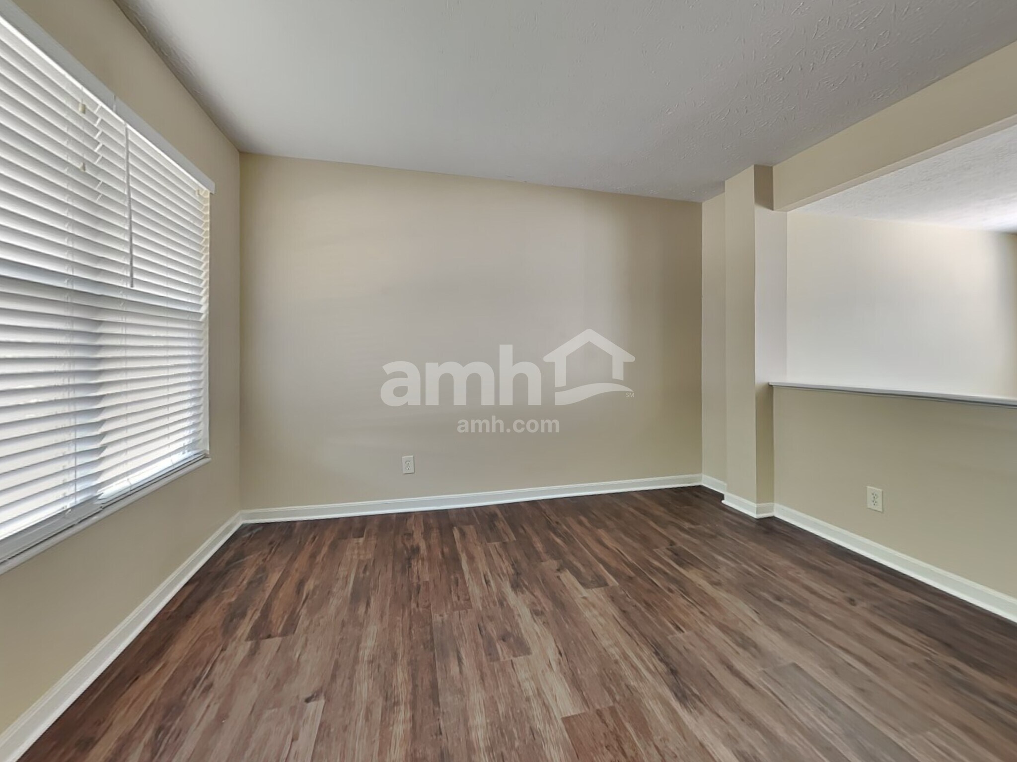 Building Photo - 3162 Bridlerun Dr