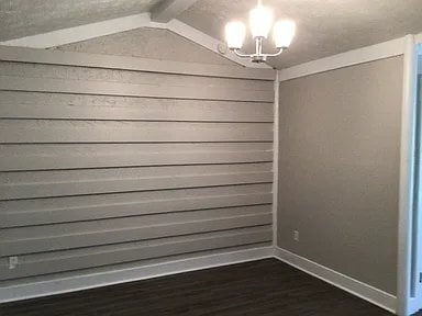 Building Photo - 32 Woodland Dr