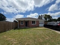 Building Photo - 1035 Tradewinds Rd