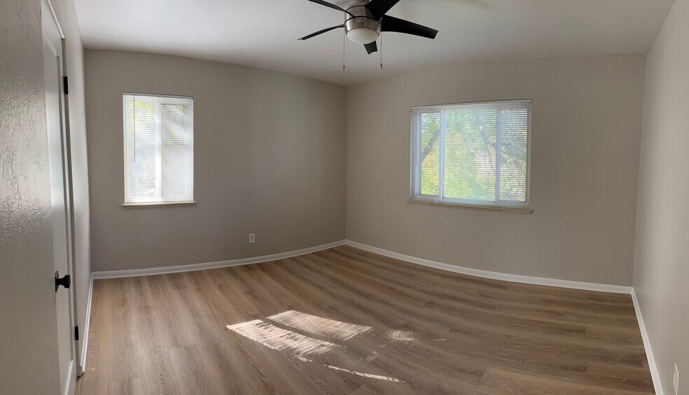 Building Photo - 22 Jackson St