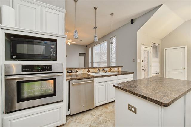 Building Photo - 8708 Moraine Dr
