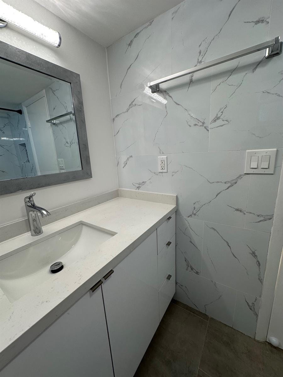 Building Photo - 406 NW 68th Ave
