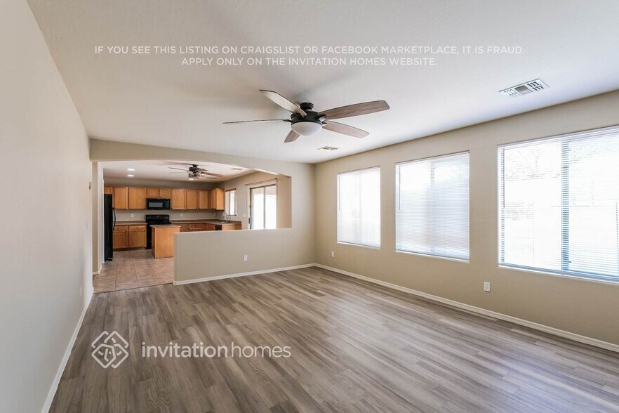 Building Photo - 24902 W Wayland Dr