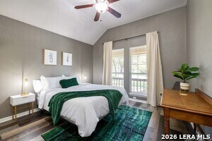 Building Photo - 1131 Flaming Oak Dr