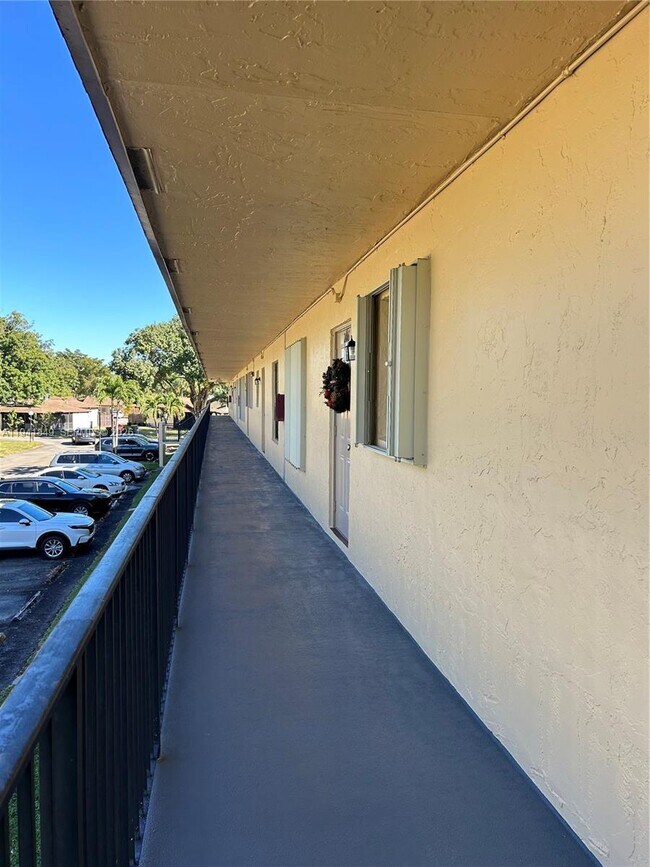 Building Photo - 200 Gate Rd