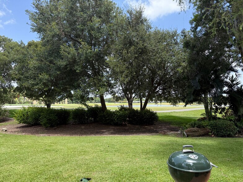 Building Photo - 16363 Fern Dr