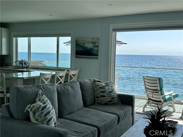 Building Photo - 1249 Ocean Front