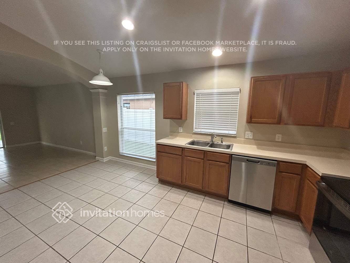 Building Photo - 11632 Tropical Isle Ln