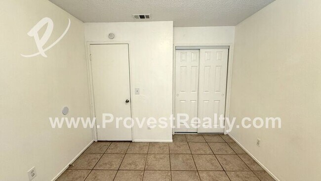 Building Photo - 20236 Pawhuska Rd