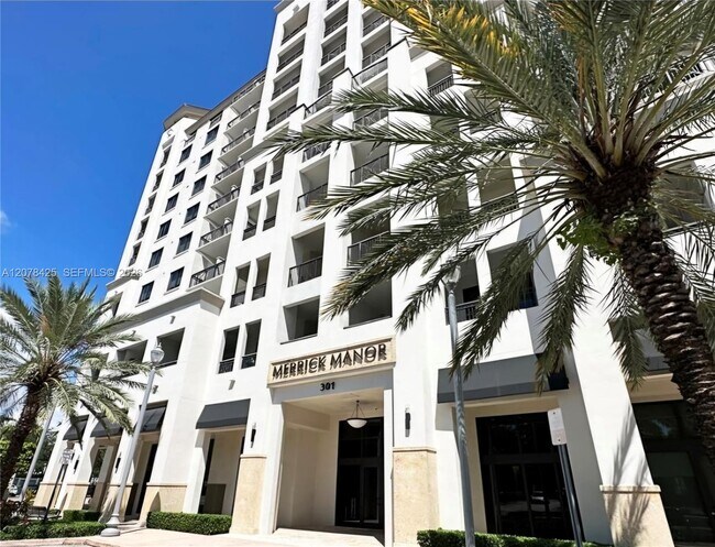 Building Photo - 301 Altara Ave