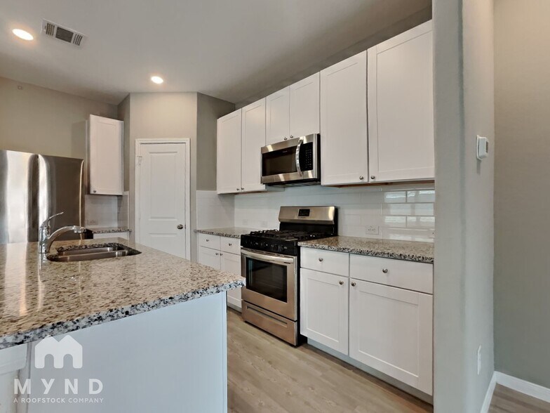 Building Photo - 4411 Revetment Way