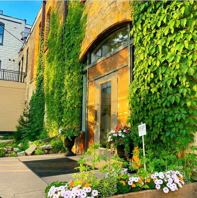 Building Photo - 509 2nd St