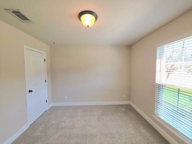 Building Photo - 6159 Winchester Cir