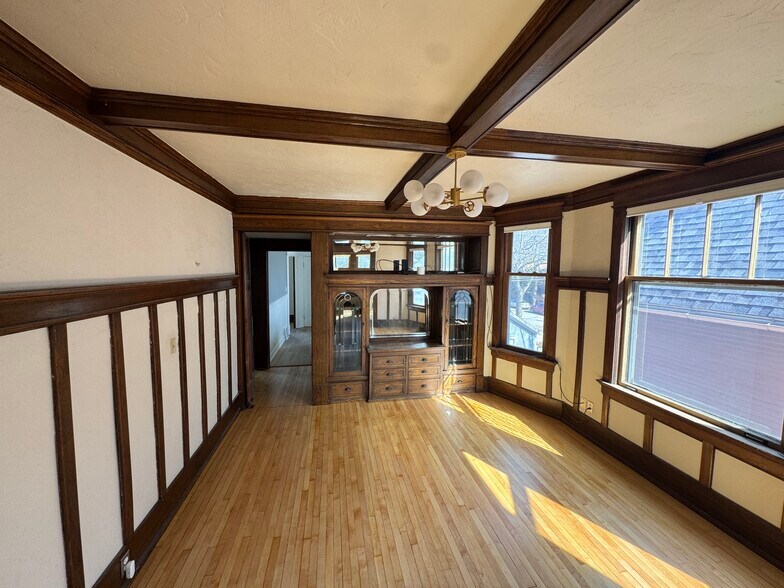 Building Photo - 2990 S Wentworth Ave