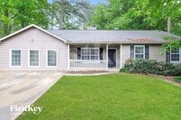 Building Photo - 1456 Chaseway Cir