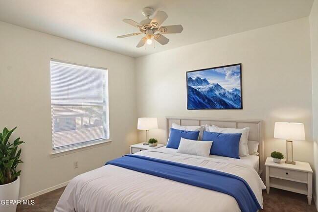 Building Photo - 1497 Dunlin Pl