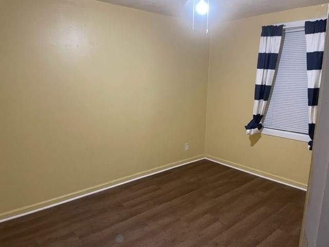 Building Photo - 1815 east Third Street