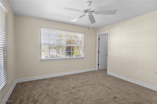 Building Photo - 517 SE 43rd St