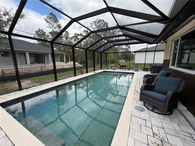 Building Photo - 6972 Crock Ave