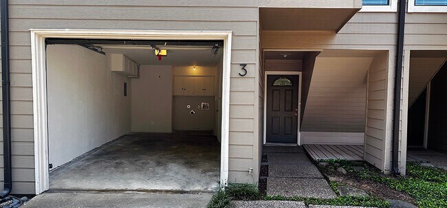 One car garage has extra storage and full size washer/dryer connections - 6724 Eastridge Dr