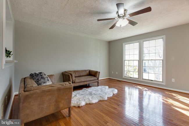 Building Photo - 7943 Brightmeadow Ct