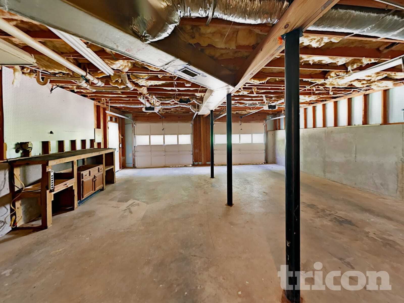 Building Photo - 244 Chastain Way