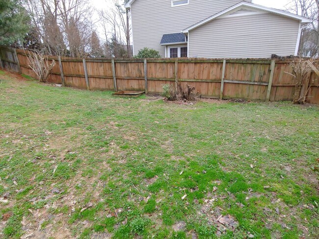Building Photo - 3310 Mill Spring Ct