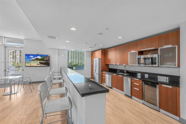 Building Photo - 7901 Hispanola Ave