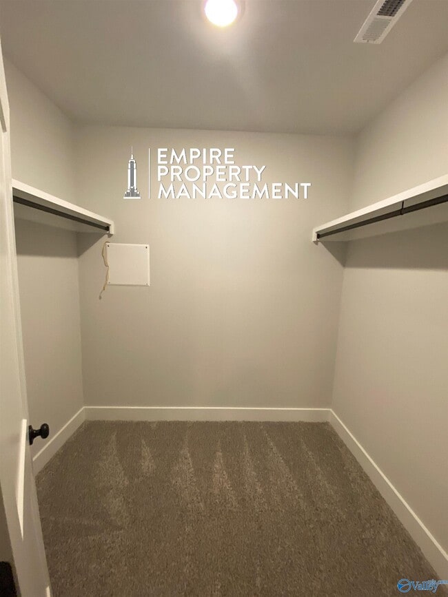 Building Photo - 318 Hay Rake Dr