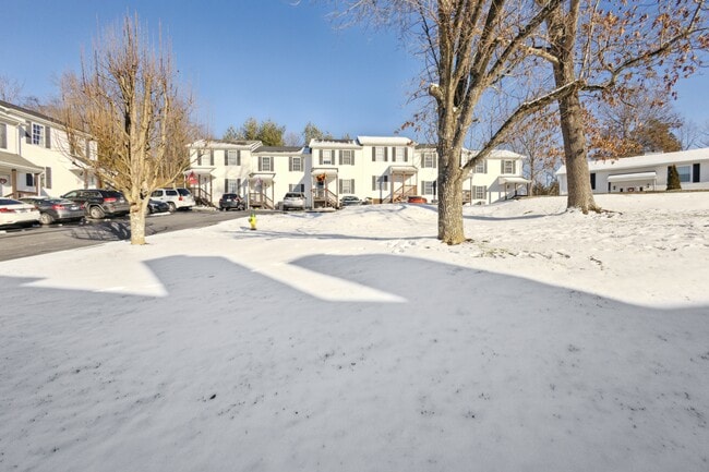 Building Photo - 2023 Weaver Pike