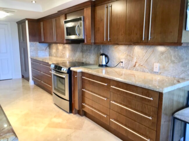 Building Photo - 4101 N Ocean Blvd