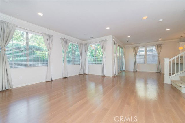 Building Photo - 183 Bright Poppy