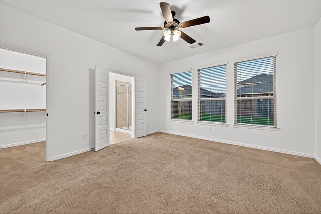 Building Photo - 7927 Tindarey Maple Trace