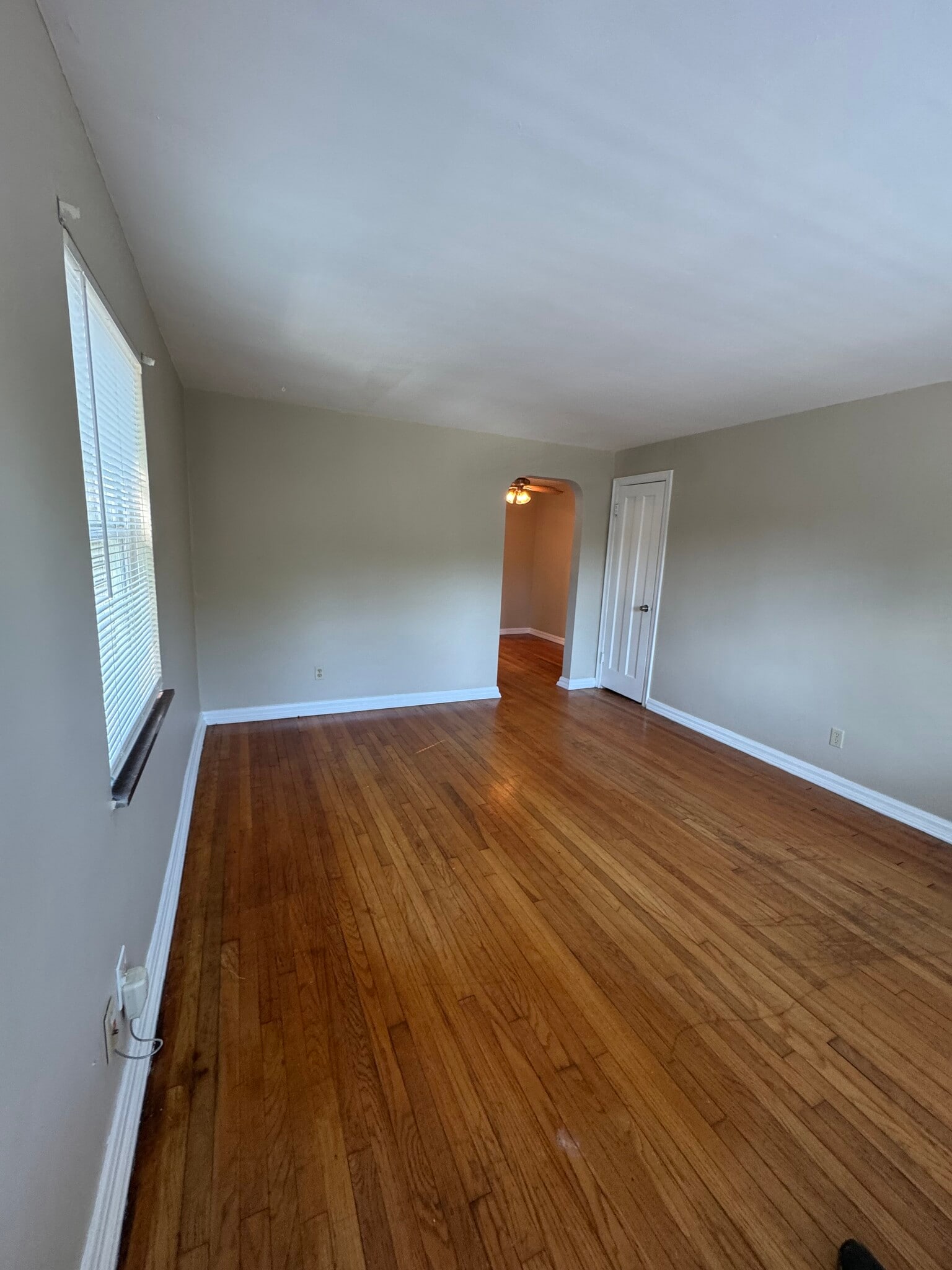 Building Photo - 2814 Lawndale Ave