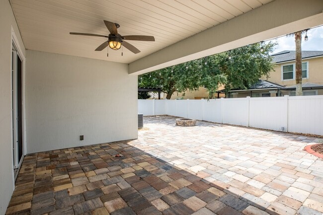 Building Photo - Beautiful Home in Wynnfield Lakes