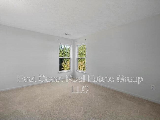 Building Photo - 4824 Old Holter Rd