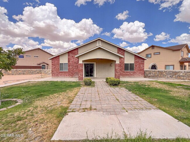 Building Photo - 3141 Fury Point Pl