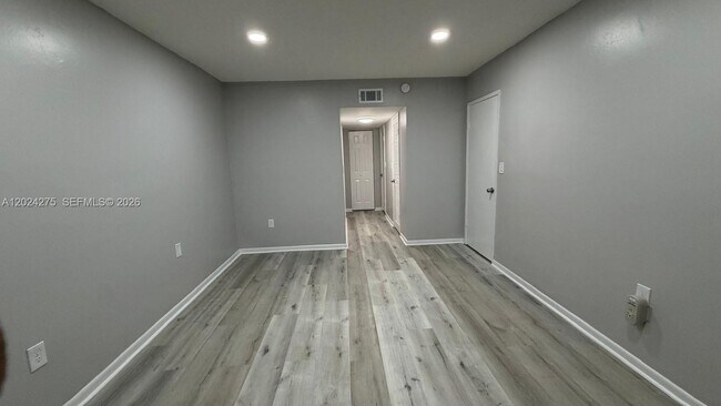 Building Photo - 5731 NW 37th St
