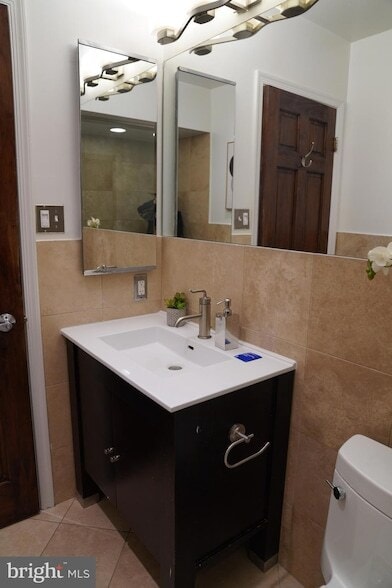 Building Photo - 1034 Paper Mill Ct