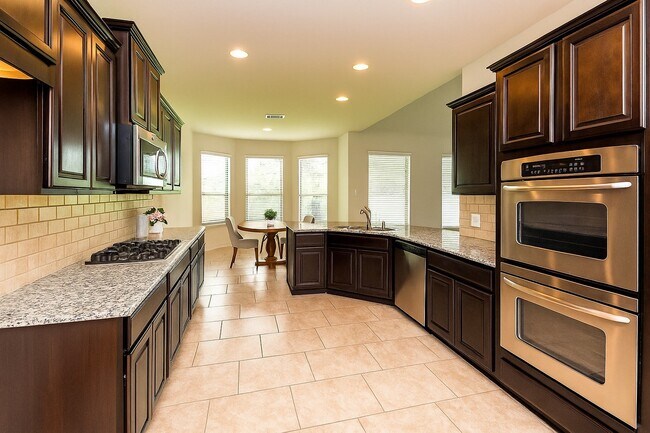 Building Photo - 13906 Manobrook Ct