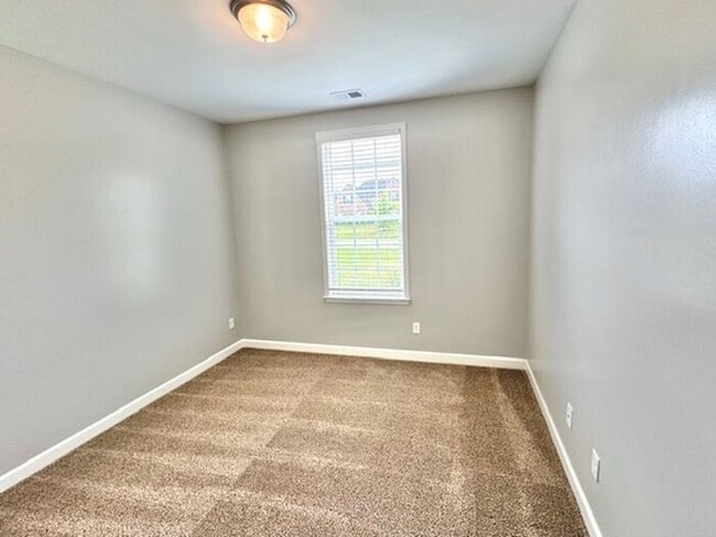Building Photo - Now Leasing A Brand New 5 Bedroom 3 Bath H...