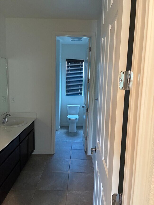 Building Photo - Spacious 3BR House in Gilroy